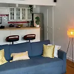 Cosy Appartement Coeur Paris - Home Cinema