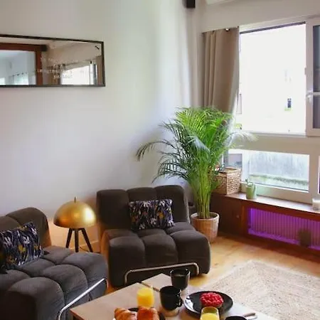 Cosy Coeur - Cinema Apartment